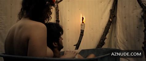 ALEXIA CARR Nude AZNude