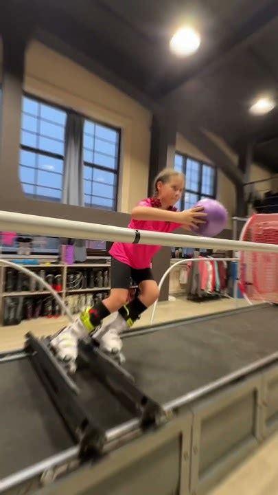 Тренировки на лыжах круглый год на тренажёре Скайтек ⛷️ #горныелыжи # ...