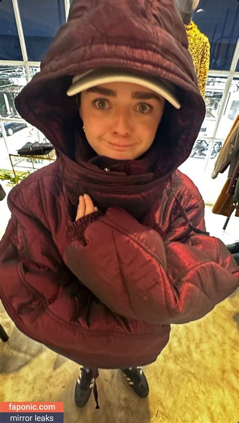 Maisie Williams Aka Maisie Williams Nude Leaks Photo Faponic