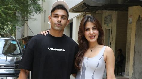 stopped  work   hired showik rhea chakraborty recalls