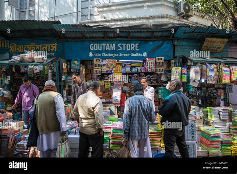 People at College Street book market, Kolkata (Calcutta), West Bengal ...