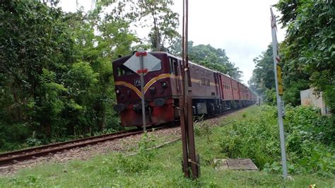 Sri Lanka Railway M C Siyane Kumari Train Leaving Weligama Railway