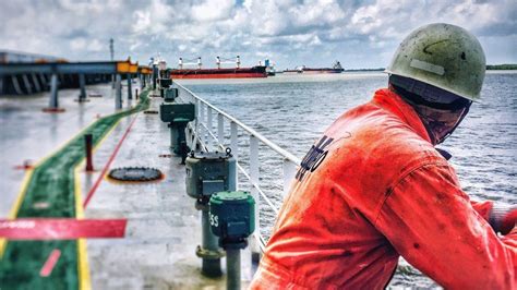 importance  safety  health  seafarers  board  ship