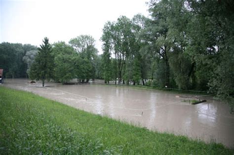 Hochwasser Im Landkreis Freising Bei Oberhummel