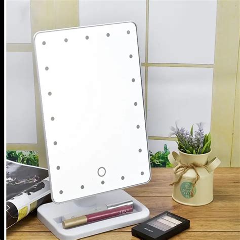 Зеркало настольное косметическое с LED подсветкой для макияжа купить за ...