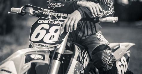 Endurocross Rider Tarah Geiger On Getting Nude And Fixing Her Own Bike