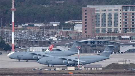 Air Base Ramstein: Der größte Militärstützpunkt außerhalb der USA - SWR ...