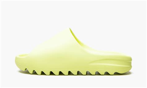 Купить Adidas Yeezy Slide Glow Green - 100% оригинал