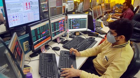 Sensex Drops Over 185 Points In Early Trade Nifty Below 15 400