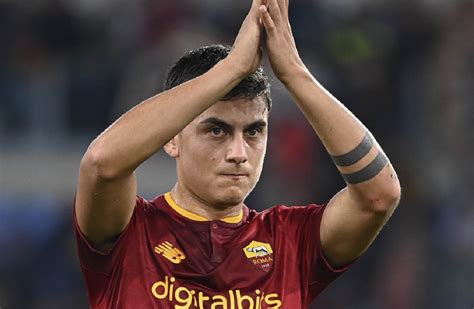 Paulo Dybala Compie 29 Anni Gli Auguri Di Roma E Juventus I Tifosi