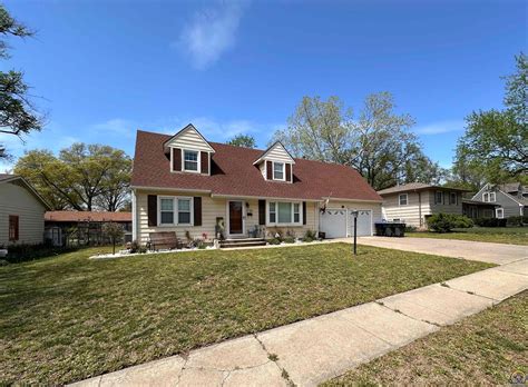 3125 SW Mulvane St, Topeka, KS 66611 - See Est. Value, Schools & More