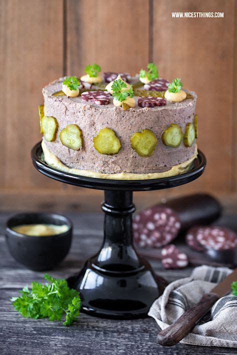 Leberwursttorte / herzhafte Torte mit Leberwurst | Lebensmittel essen ...