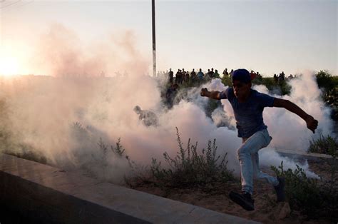 Confronto entre palestinos e exército israelense deixa mortos na