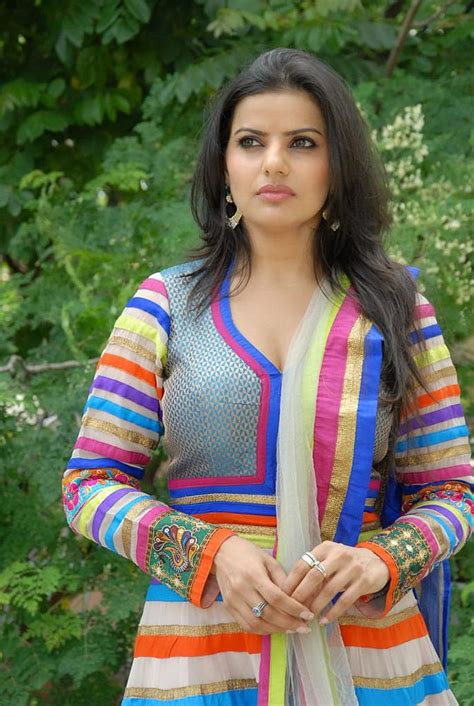 Actress Madhu Sharma Latest Hot Spicy Photo Shoot Stills Photos