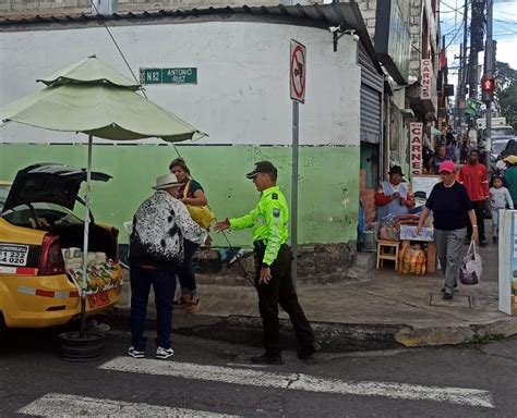 Policía DMQ Zona 9 on Twitter POLICÍA DE BARRIO Nos encuentramos