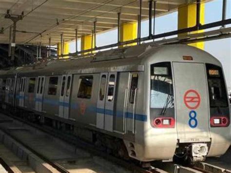 Plan Your Holi Commute Delhi Metro Announces Service Timings