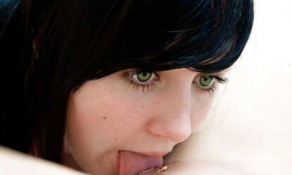 How Do You Define Jaw Dropping ZB Porn