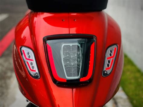 Taillight LED Zelioni For Vespa Primavera Sprint 50 150ccm Lighting