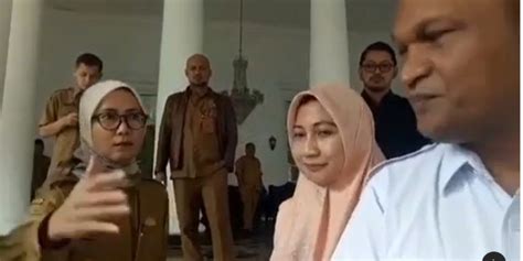 Viral Bupati Lebak Iti Octavia Usir Wartawan Kuasa Saya Di Sini