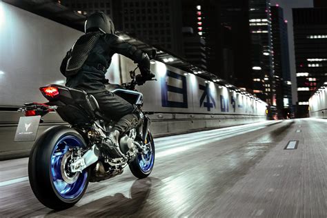 Yamaha Mt Sp First Look Photos Specs Bestmotosport