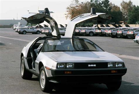 The Paradoxical History of the Iconic DeLorean Through Pictures, 1980-1984 - Rare Historical Photos