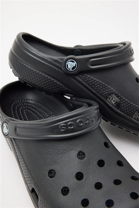 Crocs Mens Classic Black – Universal Store