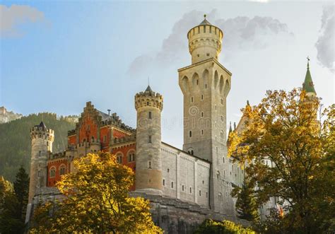 Neuschwanstein Castle in Autumn Stock Image - Image of city, facade ...