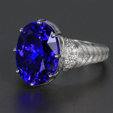 14k White Gold Large Oval Tanzanite Ring 11 55 Carats With Side Diamon