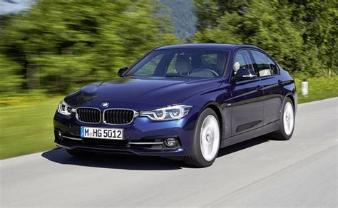 Bmw 330i Launched In India Prices Start From Rs 424 Lakh Carandbike