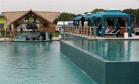 First Margaritaville Resort In Texas Opens On Lake Conroe The Courier