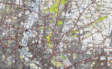 Historic Ordnance Survey Map of Woodford Green, 1946