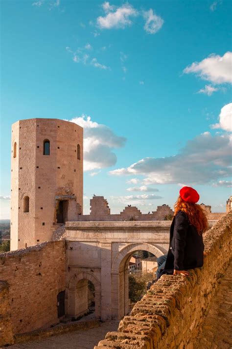 Umbria On The Road Spello Cosa Vedere In Un Giorno Di Autunno