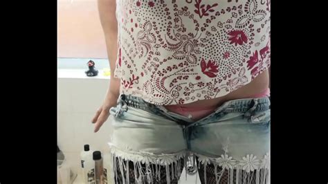 WOW I Just Wet My Shorts And Pissed Myself So Much Xx XVIDEOS