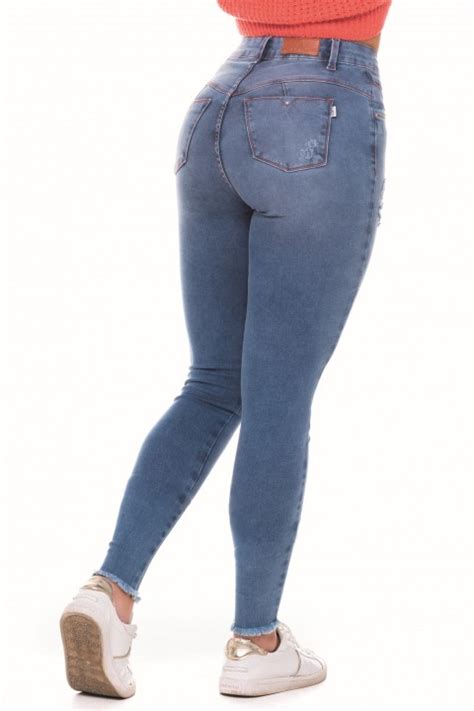 Cal A Jeans Cigarrete Hot Pants Empina Bumbum Jeans Claro