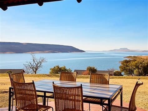 Sterkfontein Dam Resort | Qwantani Berg And Bush Resort Gallery