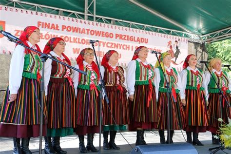 Finał 23 Przeglądu Zespołów Folklorystycznych i Solistów w Chmielniku