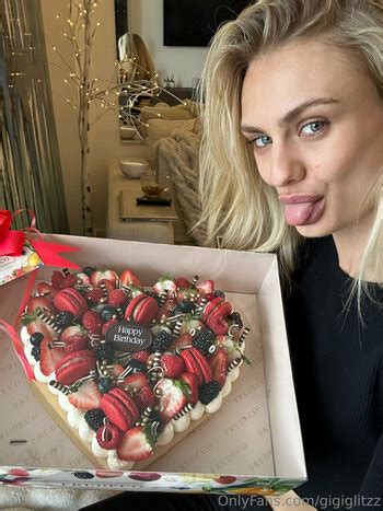 Gigiglitzz Nude Leaks TheFappening