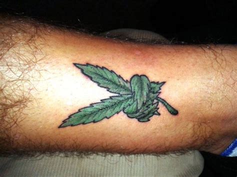 22 best Weed Leaf Tattoos images on Pinterest | Leaf tattoos, Weed ...