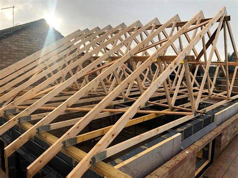 Roof Trusses: Roof Truss Design and Buying Guide - DIY Crafts