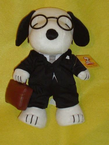 Snoopy Original Abogado Con Su Portafolio Lentes Y Traje 279 00 En