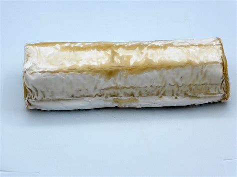 Bûchette de Chèvre Bière Blonde Fromagerie Maître Pennec