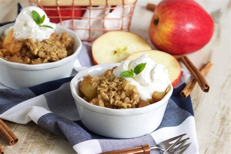 Easy Crock Pot Apple Crisp Recipe The Suburban Soapbox