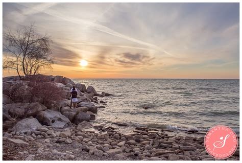 Scarborough Bluffs Sunrise Engagement Photos at the Beach