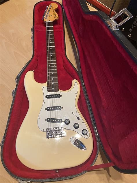 Fender Stratocaster Olympic white JV 1984 - Olympic white | Reverb