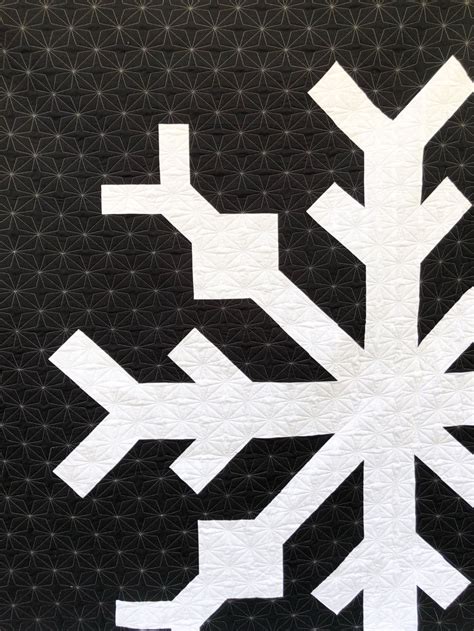 Snowflake Quilt Pattern Release Day | Snowflake quilt, Holiday quilts ...