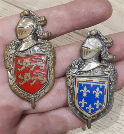 LOT 2 INSIGNES Drago Militaire Gendarmerie H696 Arthus Bertrand Émaillé