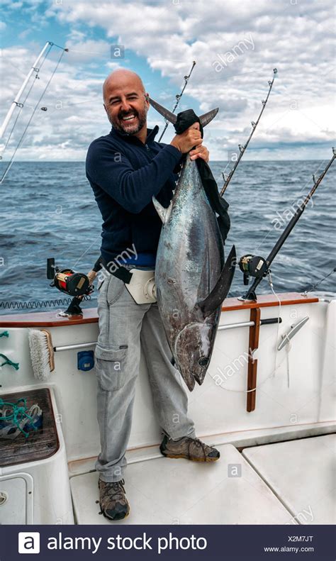 Tuna Fishing Boat High Resolution Stock Photography And Images Alamy