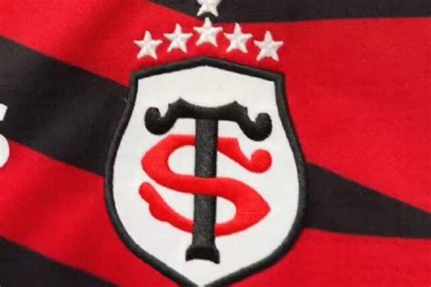 Le Stade Toulousain dévoile son nouveau maillot de Champions Cup