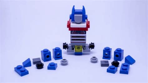 LEGO-Optimus-Prime-instructions (4) – Brick Fanatics