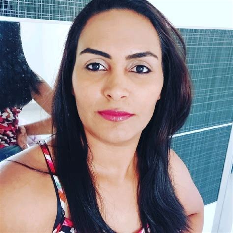 Sheiliane Reis Lima Franco Analista De Controle De Qualidade Ems